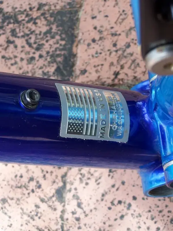 Klein Adept 002.webp