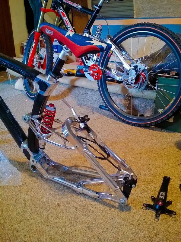brake lobo-143037143037.webp