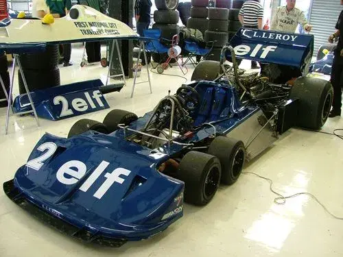 Silv05Tyrell6wheel.A.webp