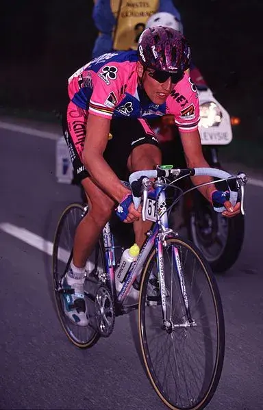 384px-Maurizio_Fondriest_1995.webp