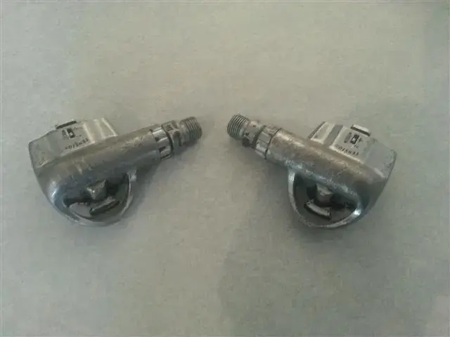 VP161 pedals.webp