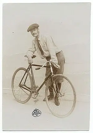 hipster.webp