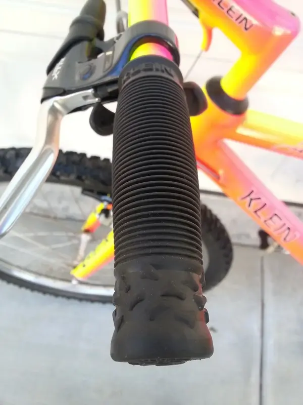 Adroit_Grip_40.webp