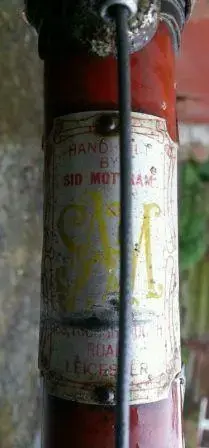 Mymottram3comp.webp