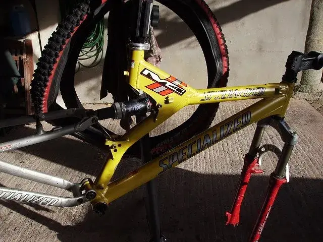 Race Face plus Spesh extra pics 007.webp