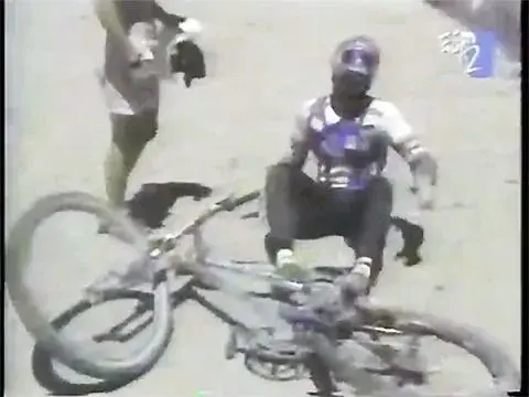 Jurgen-Finish-Big-Ring-f.webp