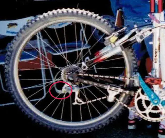 1994-Reebok-2.webp