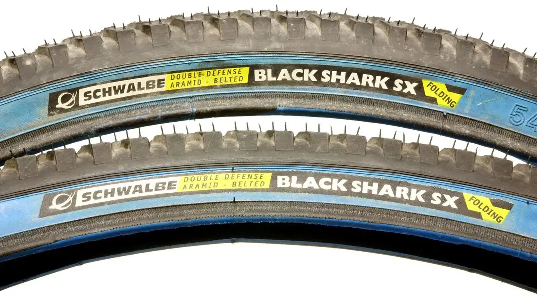 Schwalbe Black Shark 2.1 folding MINT 01.webp