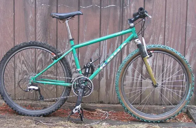 1993 Hot size 16 w Ultrastrong downtube.webp
