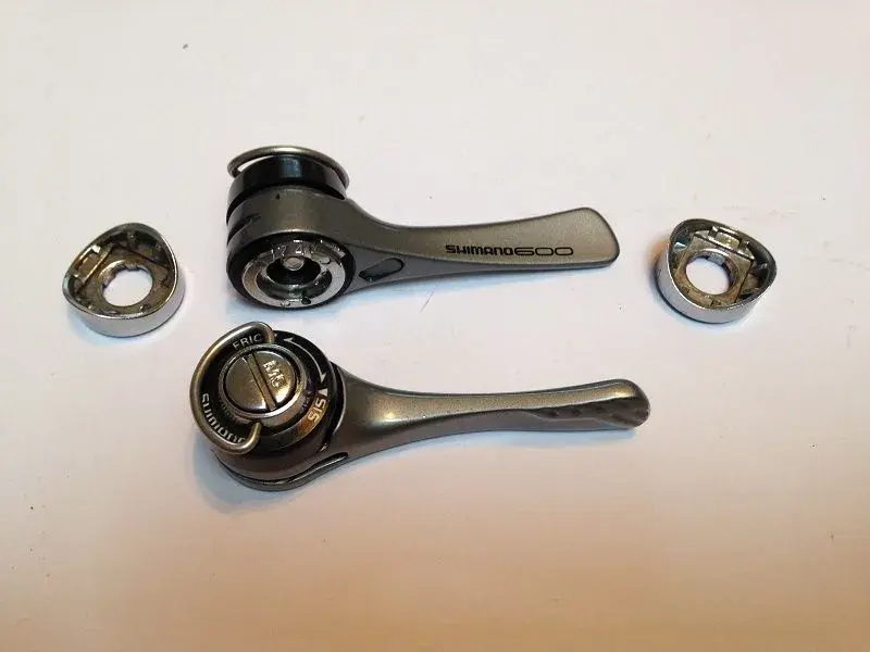 SL6400 Levers RB.webp