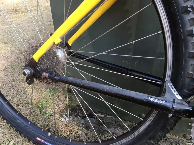 thunderbolt4chainstay-sm.webp