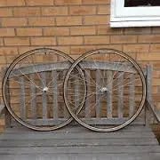 record wheels.webp