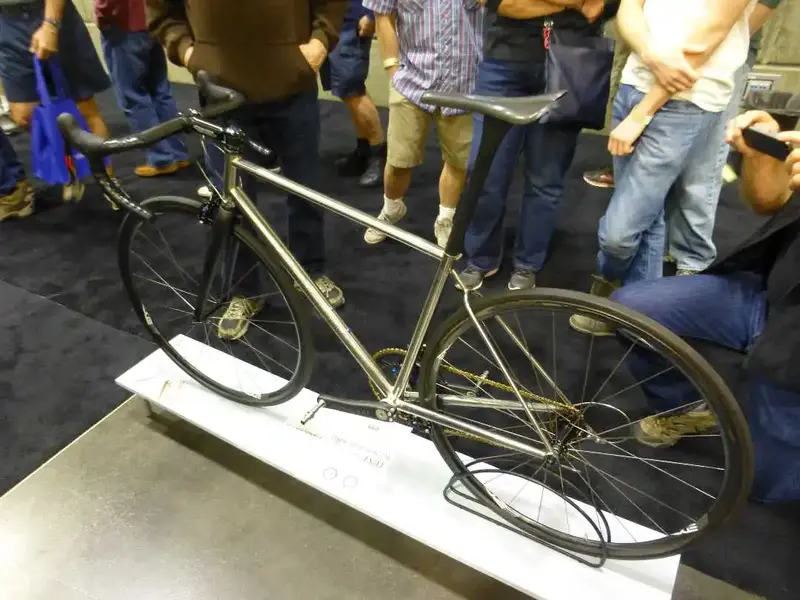 9.9 Lb. Steel Bike.webp