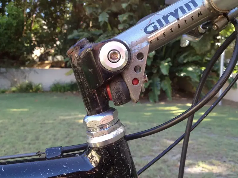 Girvin Flexstem elastomers | Retrobike