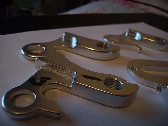 More hangers 004.webp