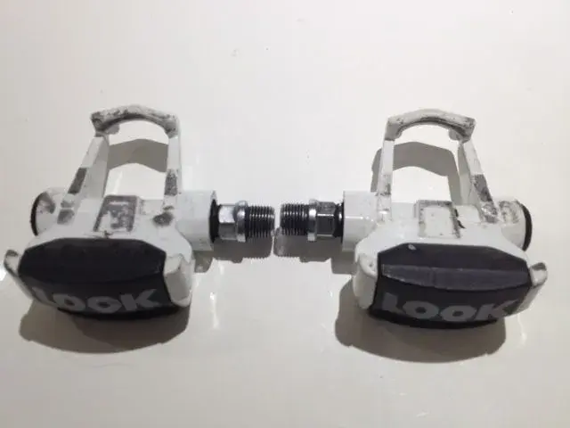 Mavicpedal1.webp
