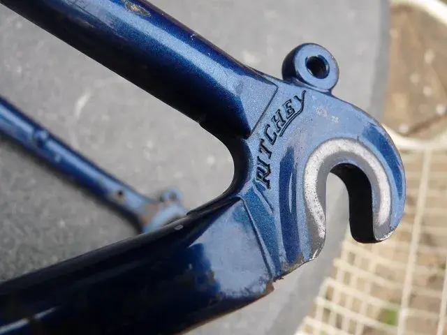 Spesh Rockhopper Comp FS frame 014.webp