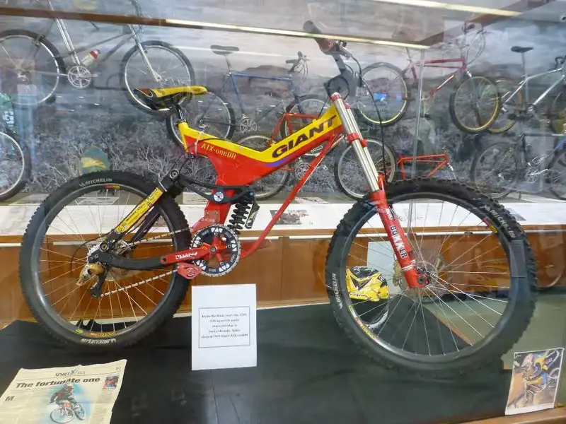 Myles Rockwells' 2000 DH Champions bike.webp