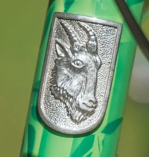 headbadge.webp