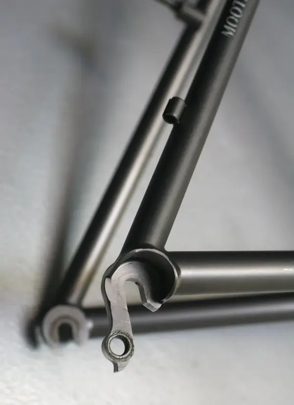 Moots YBB 1995 10 web.webp