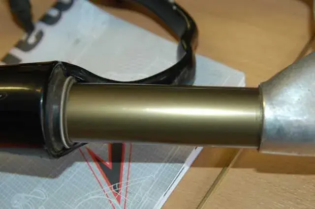 bomber forks 2.webp