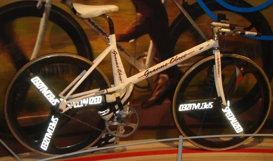 Pics of Graeme Obree's Bike, 'Old Faithful'.webp