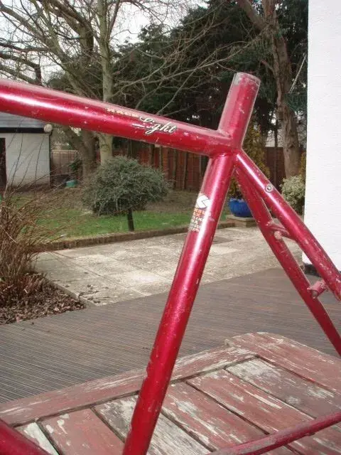 Explosif frame3.webp
