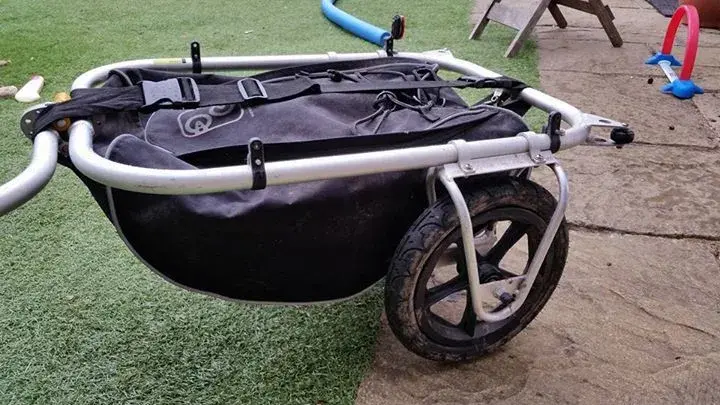 bike trailer 001.webp