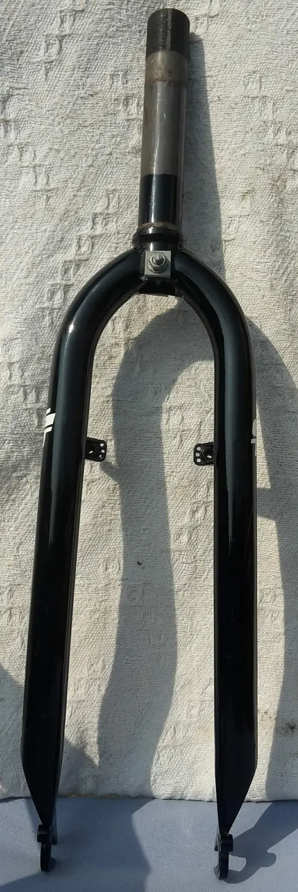 GT 3D forks 02 .webp