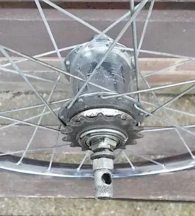 sturmey hub.webp