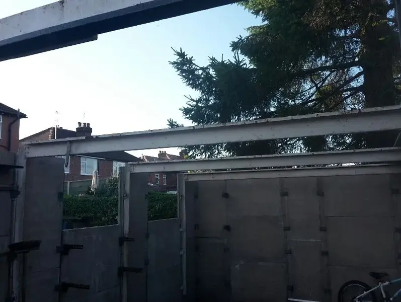 no roof.webp