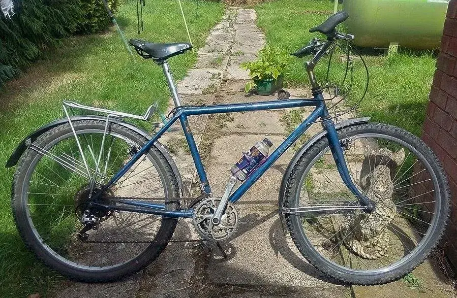 Trek830a.webp