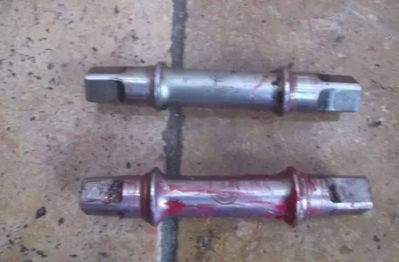 bottom bracket spindlesjpeg.webp