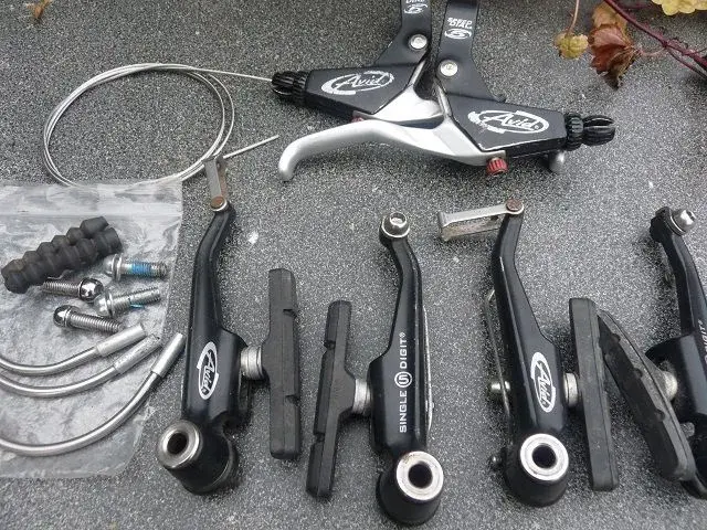 Avid brakes etc 001.webp