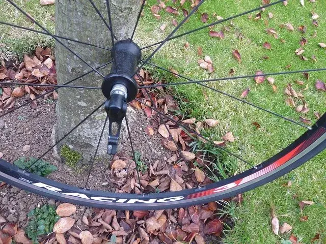 Wheels and SPD pedals 001.webp