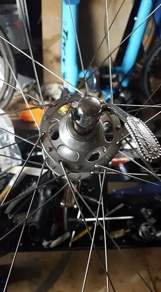 Campag record wheels1.webp