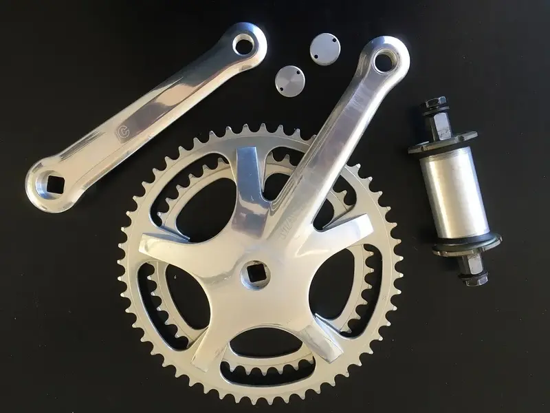 MAVIC crankset 631_ BB 610_01.webp