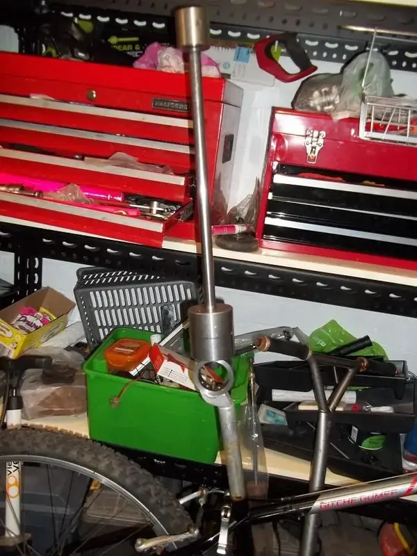 Seatpost 02.webp