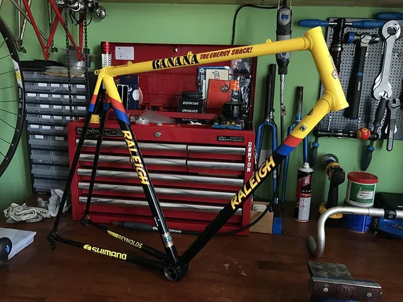 SB8868 753R Raleigh Banana Frame.webp