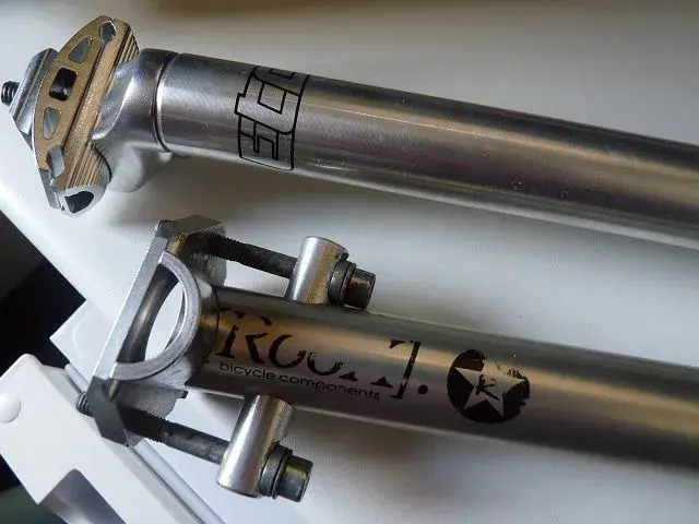Cogs and seat posts 007.webp