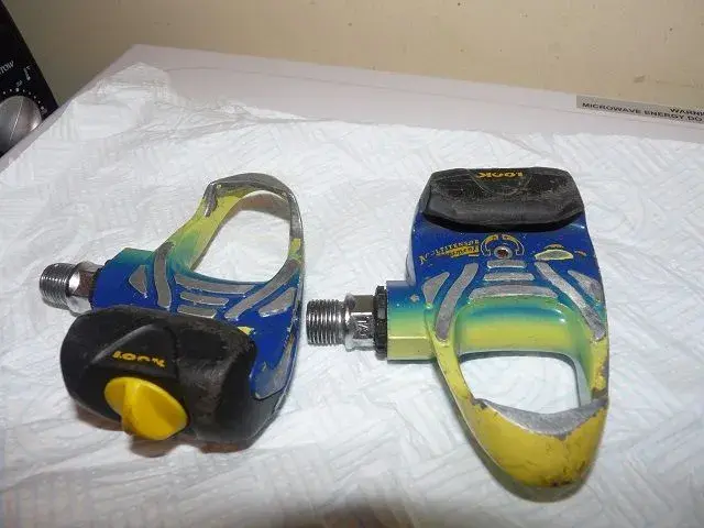 Look pedals 002.webp
