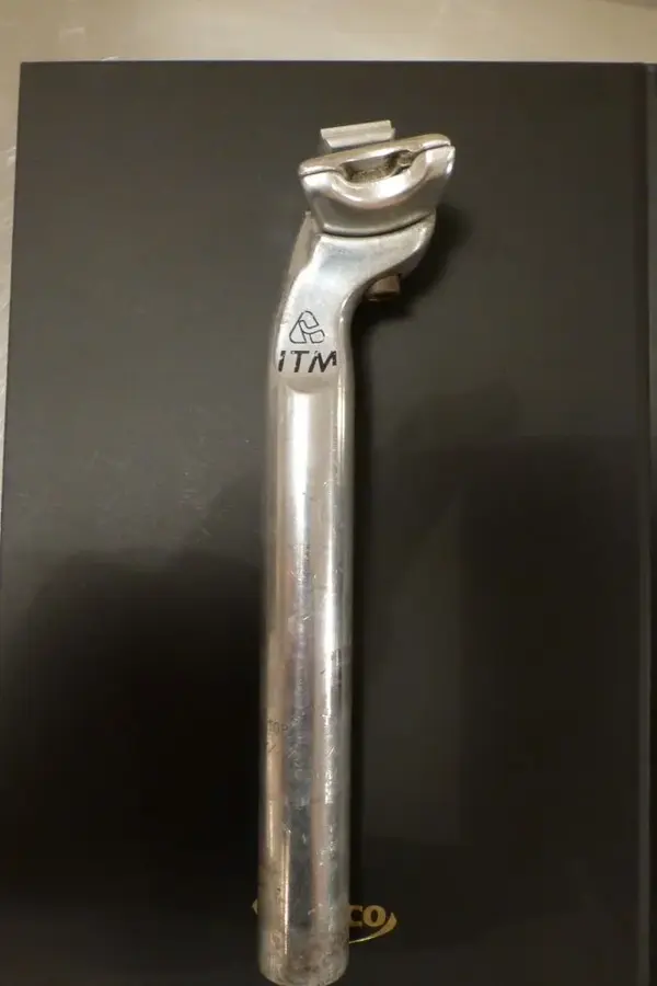 seatpost.webp