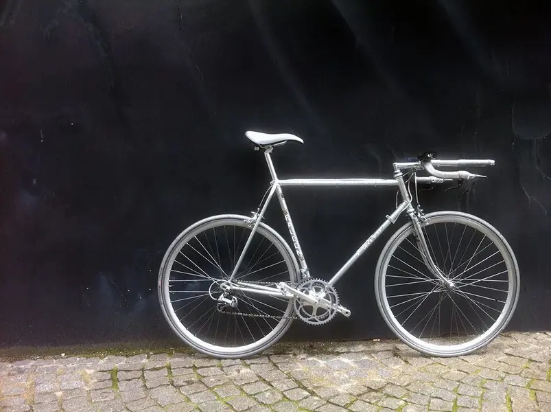 Millenium Falcon bike.webp