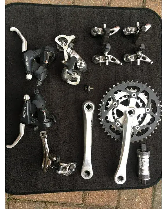 737_Groupset.jpg