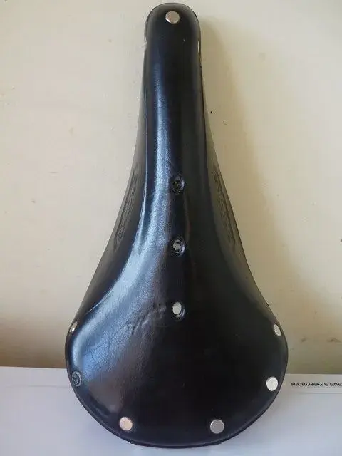 Brooks saddle 003.webp
