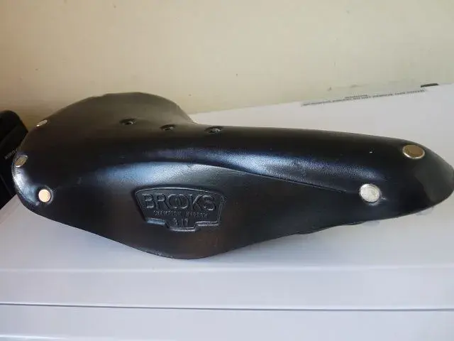 Brooks saddle 002.webp
