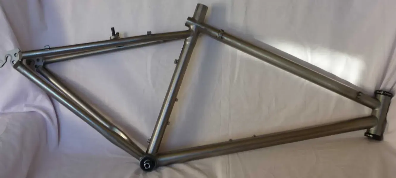 KiliUltraTiframe01a.webp