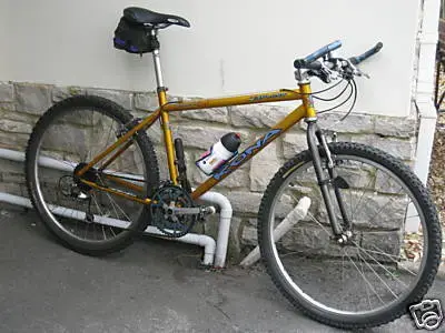 1997 Explosif size 18 sold for £195.webp
