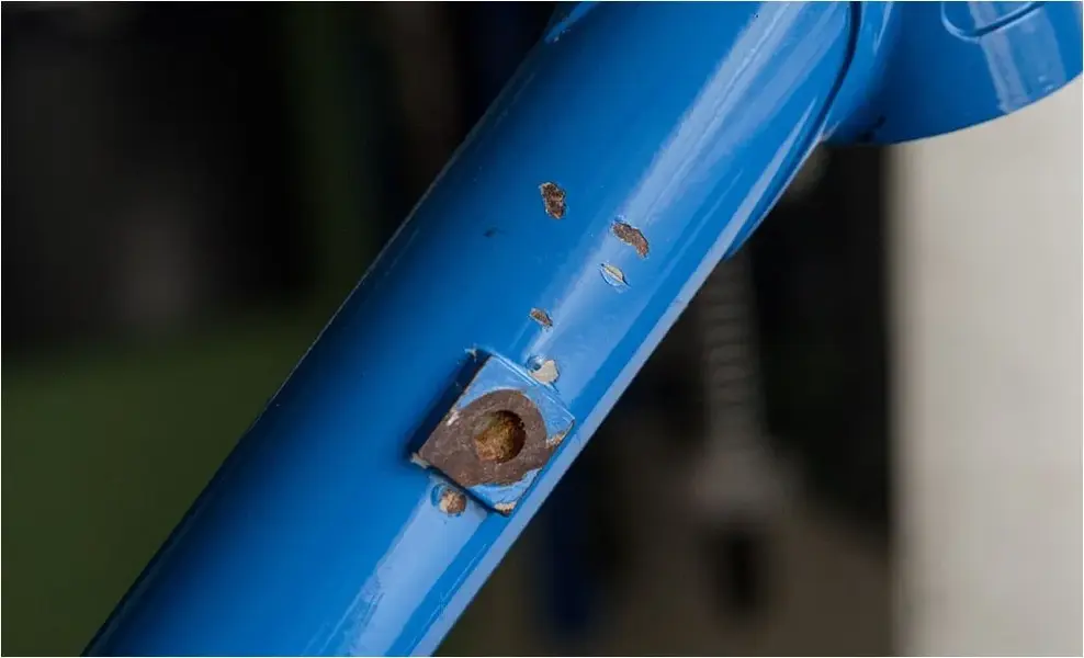 3 SB6560 1984 531c Services des Courses Panasonic Raleigh Frame Damaged Gear Lever Boss - Copy.webp