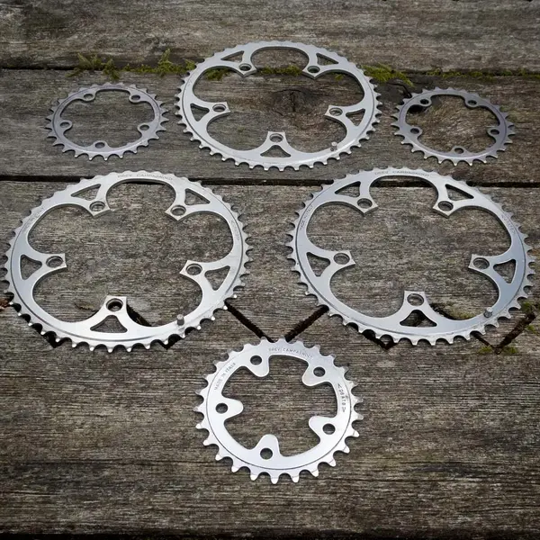 0377-Chainrings2.webp